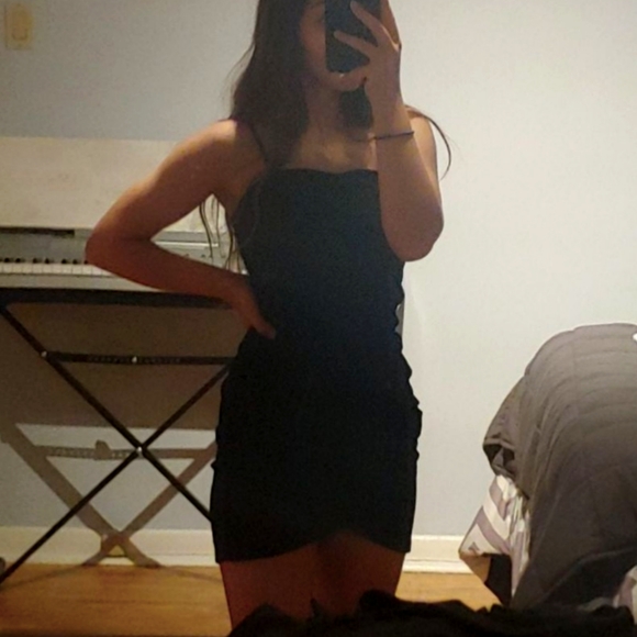 Brand New Black Ruched Mini Dress - Picture 1 of 5